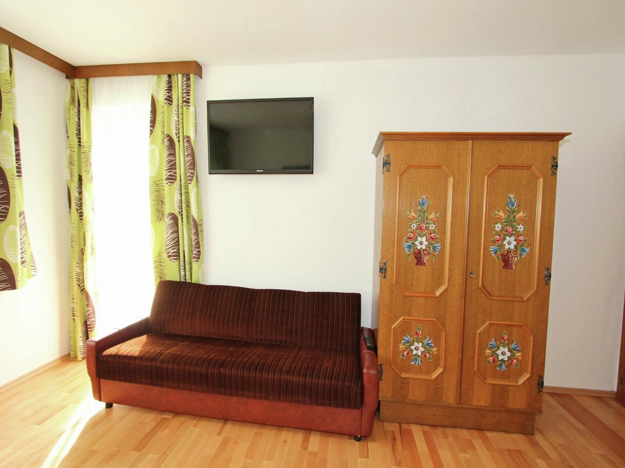 Cozy Apartment In Aschau Im Zillertal Near Ski Lift Bagian luar foto